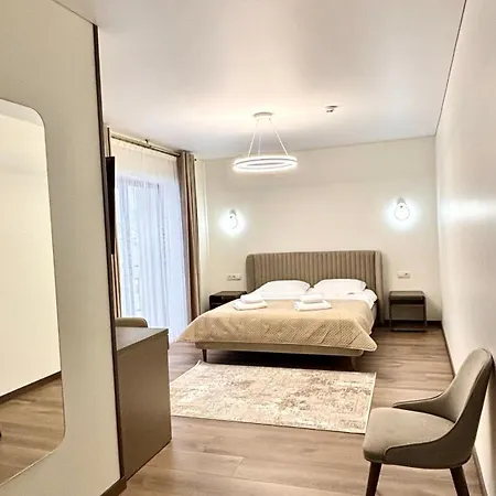 Continental Hotel 4*