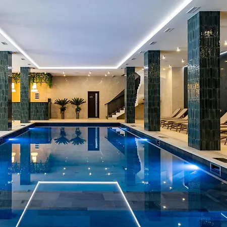 Continental 4*