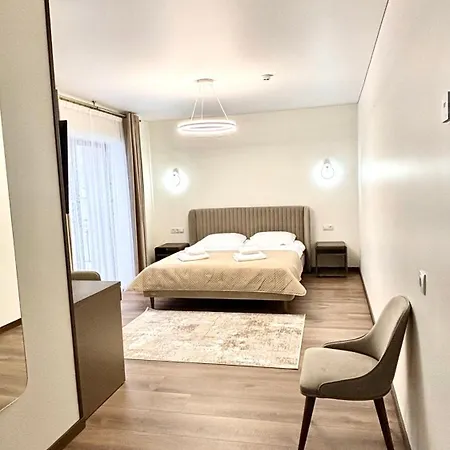 Continental 4*