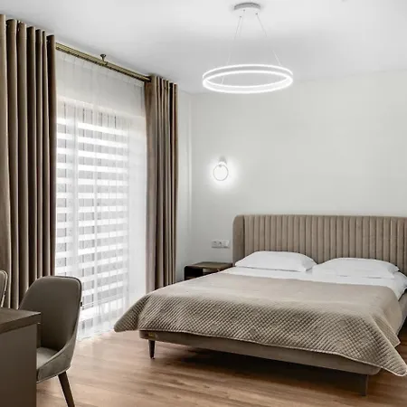 Hotel Continental 4*