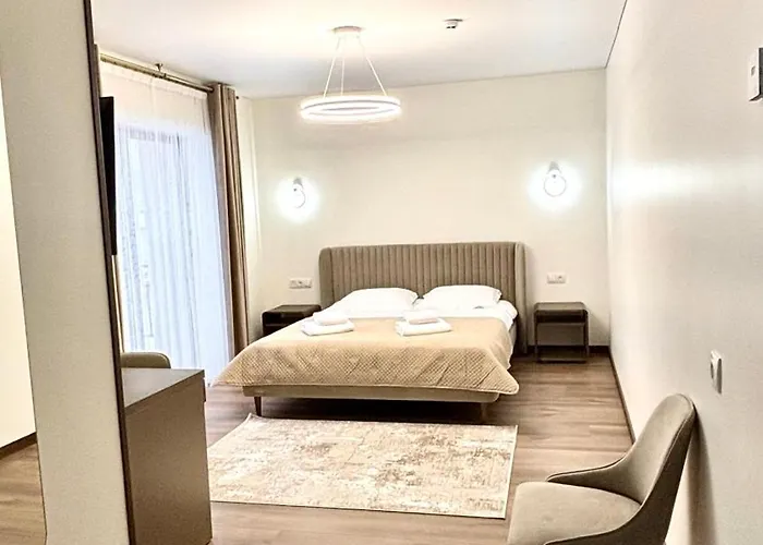Continental 4*