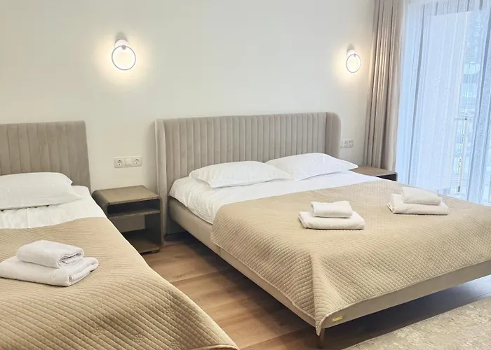 Continental 4* Boekovel